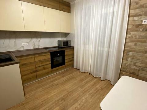 квартира за адресою Перлинна вул., 1б