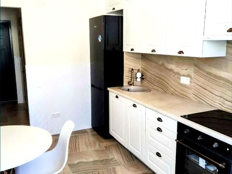 квартира за адресою Бишівська вул., (Будинок 15)