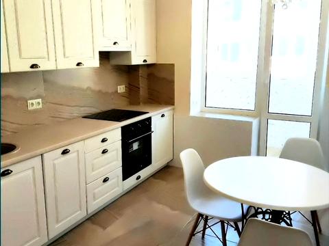 квартира за адресою Бишівська вул., (Будинок 15)