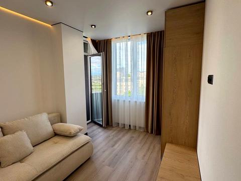 квартира за адресою Микитинецька вул., 8
