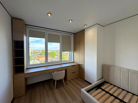 квартира за адресою Микитинецька вул., 8