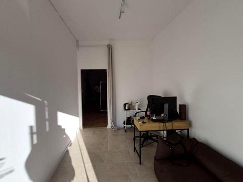комерційна за адресою Височана вул., 18 к34