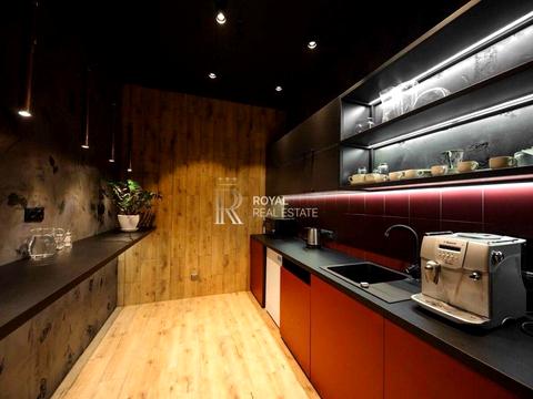 комерційна за адресою Кловський узвіз, 7a