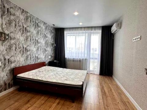 квартира за адресою Набережна Перемоги вул., 60