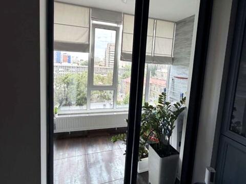 квартира за адресою Левка Лук'яненка вул. (Василя Жуковського), 15