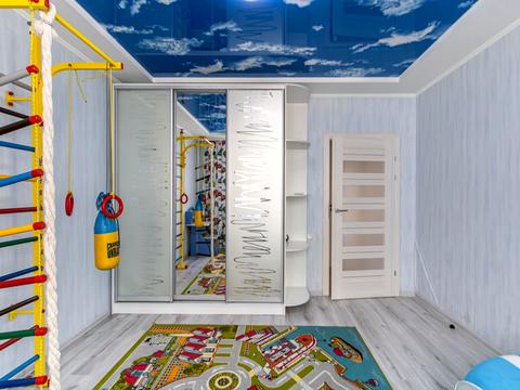 квартира за адресою Олександра Довженка вул., 25б