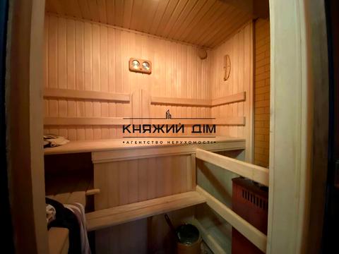будинок за адресою Центральна вул., 69/1