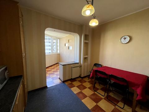 квартира за адресою Рональда Рейгана вул., 42
