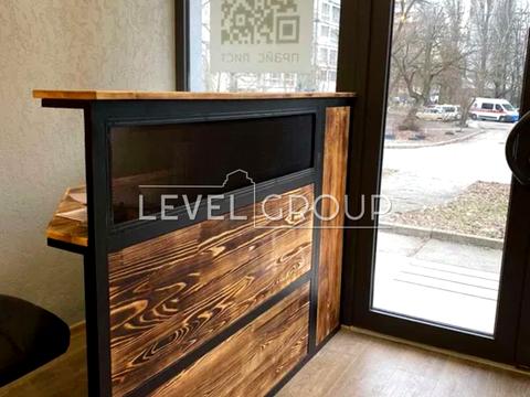 комерційна за адресою Миколи Ушакова вул., 8