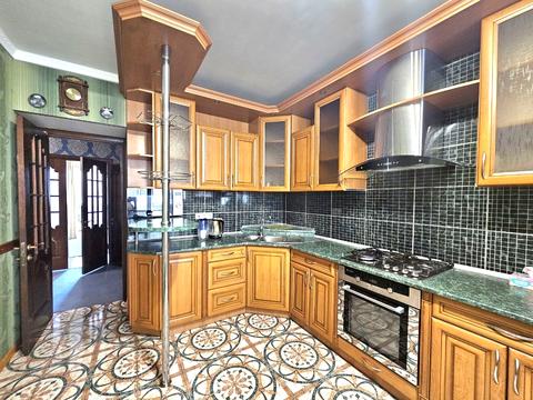 квартира за адресою Паркова вул., 77/1