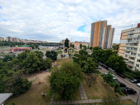 квартира за адресою Романа Шухевича просп. (Генерала Ватутіна), 14-А