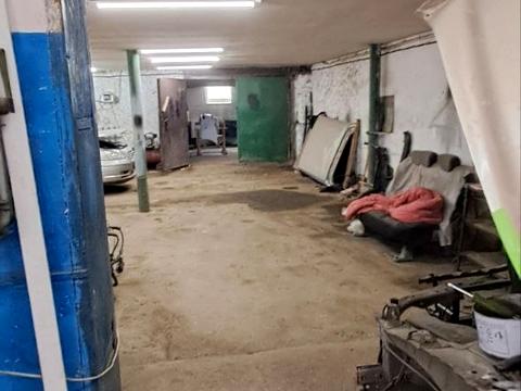 комерційна за адресою 28 бригади вул. (Паустовського), 37