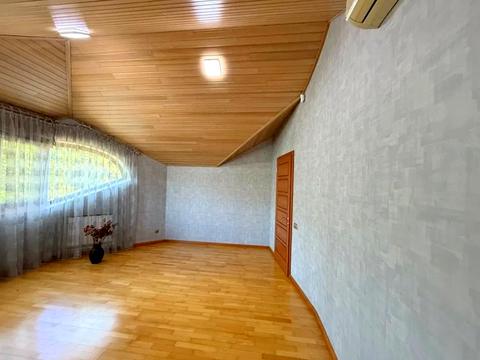 будинок за адресою Дніпробудівська вул.