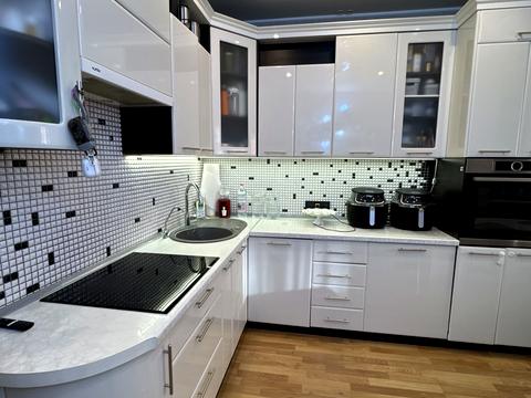 квартира за адресою Луцьк, Героїв-Добровольців вул., 1