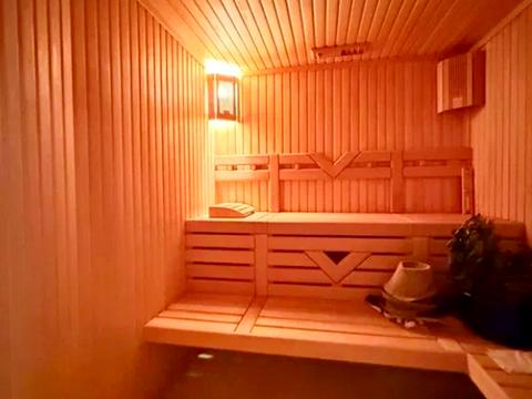 будинок за адресою Дніпробудівська вул.