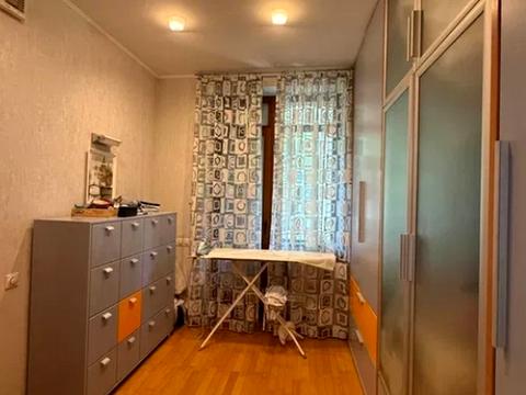 будинок за адресою Дніпробудівська вул.