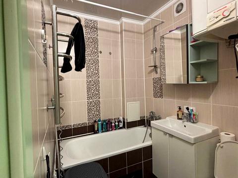 квартира за адресою Вагонна вул., 7