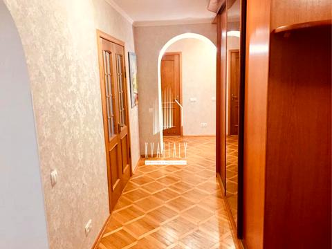 квартира за адресою Драгоманова вул., 44-А