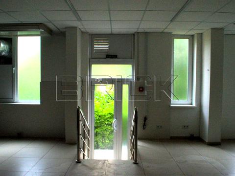 комерційна за адресою Березнева вул., 14-Б