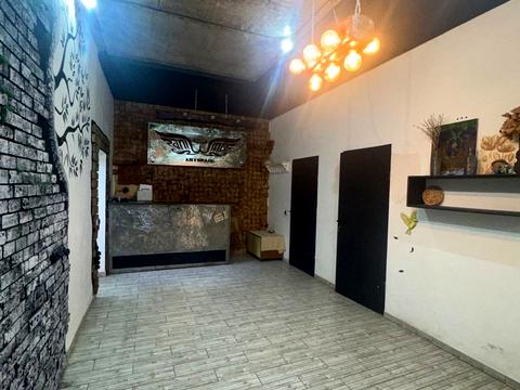 комерційна за адресою Сагайдачного вул., 15
