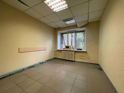 комерційна за адресою Маричанська вул. (Андрія Бубнова), 10