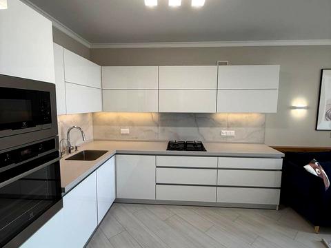 квартира за адресою Панаса Мирного вул., 1