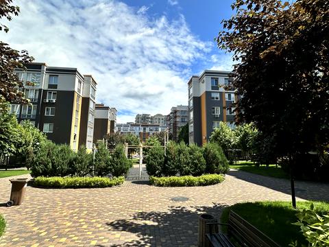 квартира за адресою Джерельна вул., 8
