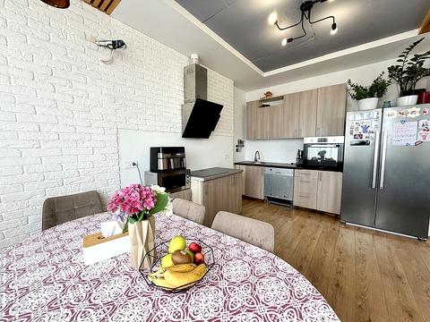 квартира за адресою Університетська вул., 1д