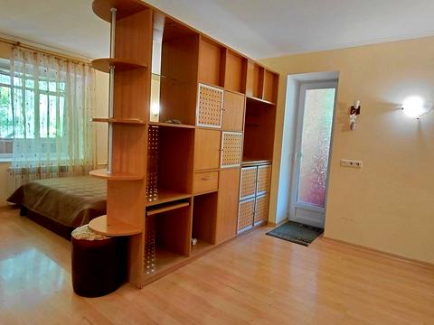 квартира за адресою Менахем-Мендл Шнеєрсона вул. (Мініна), 15