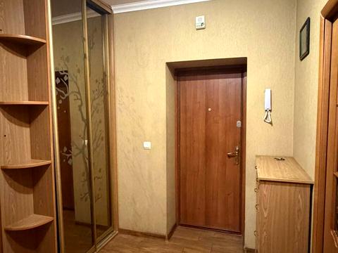 квартира за адресою Володимира Івасюка вул., 6