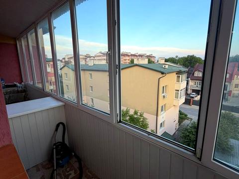квартира за адресою Володимира Івасюка вул., 6