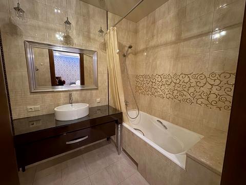 квартира за адресою Святослава Караванського вул. (Жуковського), 10