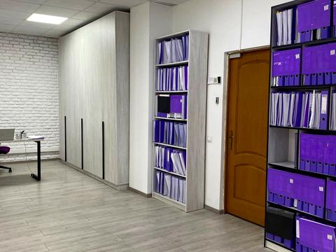 комерційна за адресою Академіка Андрія Сахарова вул., 42
