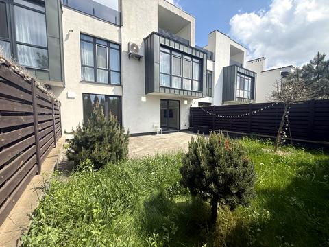 будинок за адресою смт. Брюховичі, Отця Іздрика вул.