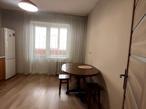 квартира за адресою Миколи Лаврухіна вул., 5