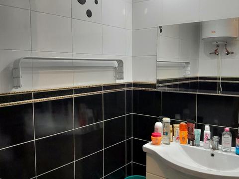 квартира за адресою Драгоманова вул., 40-З