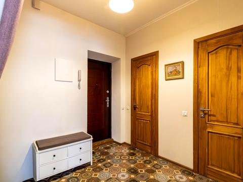 квартира за адресою Чорновола вул., 10