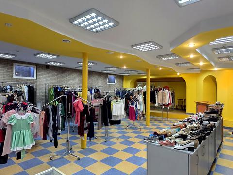 комерційна за адресою Лесі Українки вул., 32