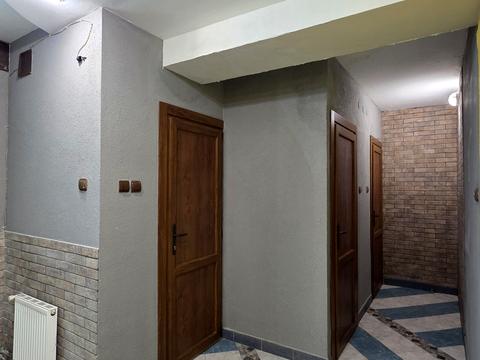 комерційна за адресою Лесі Українки вул., 32