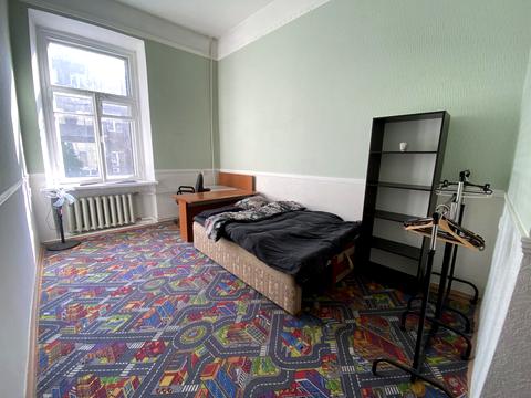 комната по адресу Институтская ул., 27/6
