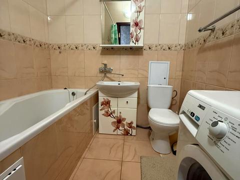 квартира по адресу Будівельників ул., 3