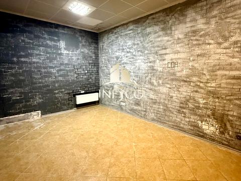 коммерческая по адресу Крещатик ул., 30