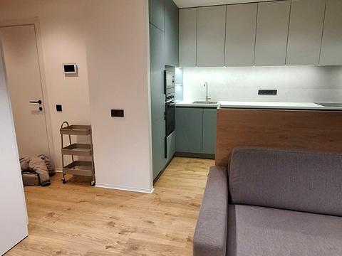 квартира за адресою Залізнична вул., 7П