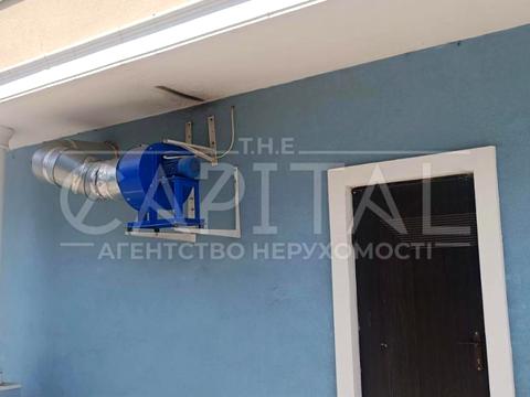 коммерческая по адресу Фрометовская ул., 2 к18-Б