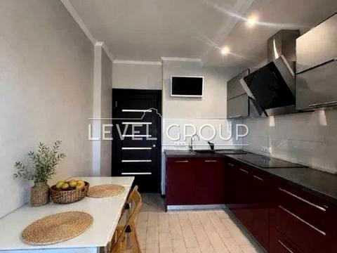 квартира за адресою Регенераторна вул., 4 к3