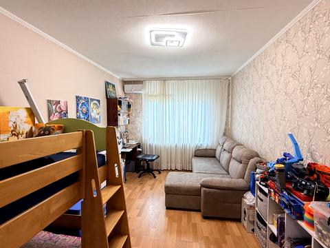 квартира за адресою Милославська вул., 12