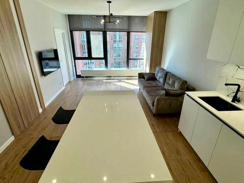 квартира за адресою Кучеревського бульв., 1