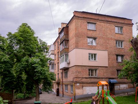 квартира за адресою Михайла Стельмаха вул., 12