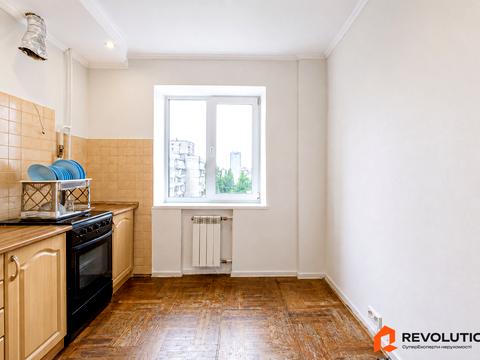 квартира за адресою Зої Гайдай вул., 7