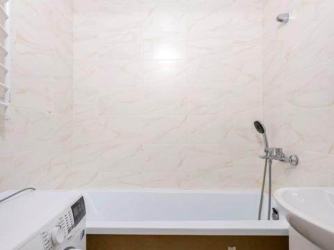 квартира за адресою Зої Гайдай вул., 7